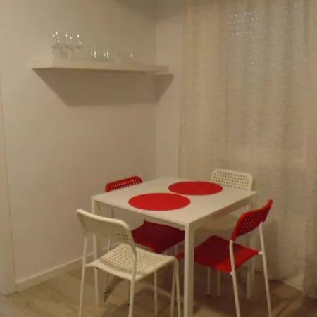 Appartement Apartamento Moriones B A 150m Del Mar En Centro De Ciudad *
